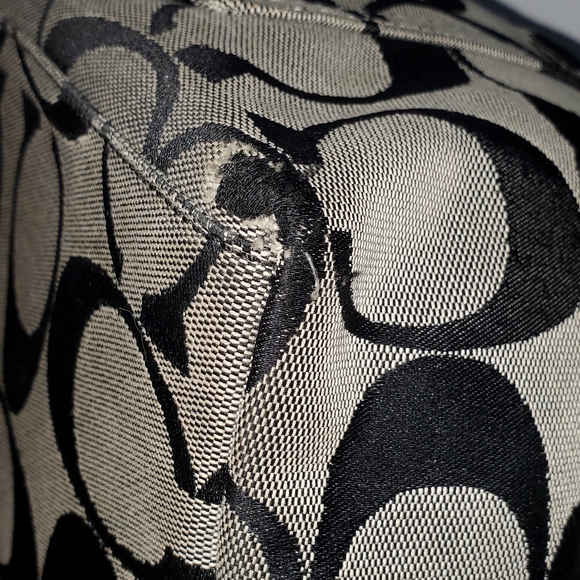 Coach Handbag - Picture 7 of 7